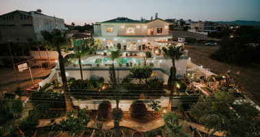 Elegant 7-Bedroom Villa with Pool, Gym & Panoramic Views For Sale in Agia Filaxi