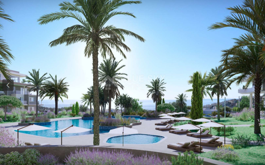 Luxury three Bedroom Penthouse in Exclusive Gated Hilltop Community in Chloraka area closed to the beach