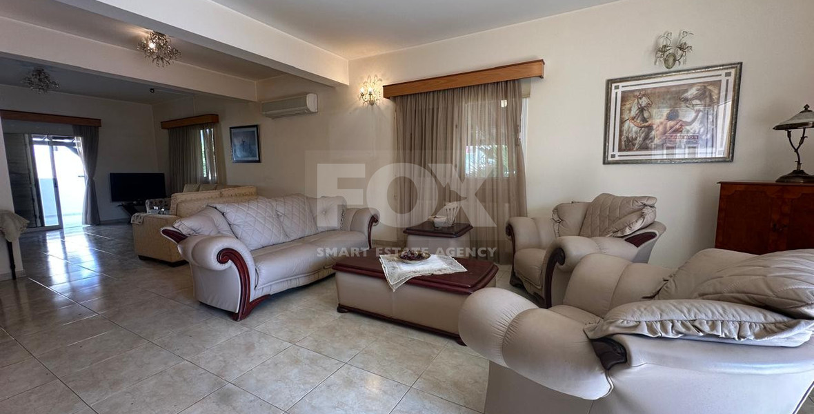 Four -Bedroom Semi-Detached House for Sale in Kato Polemidia,
