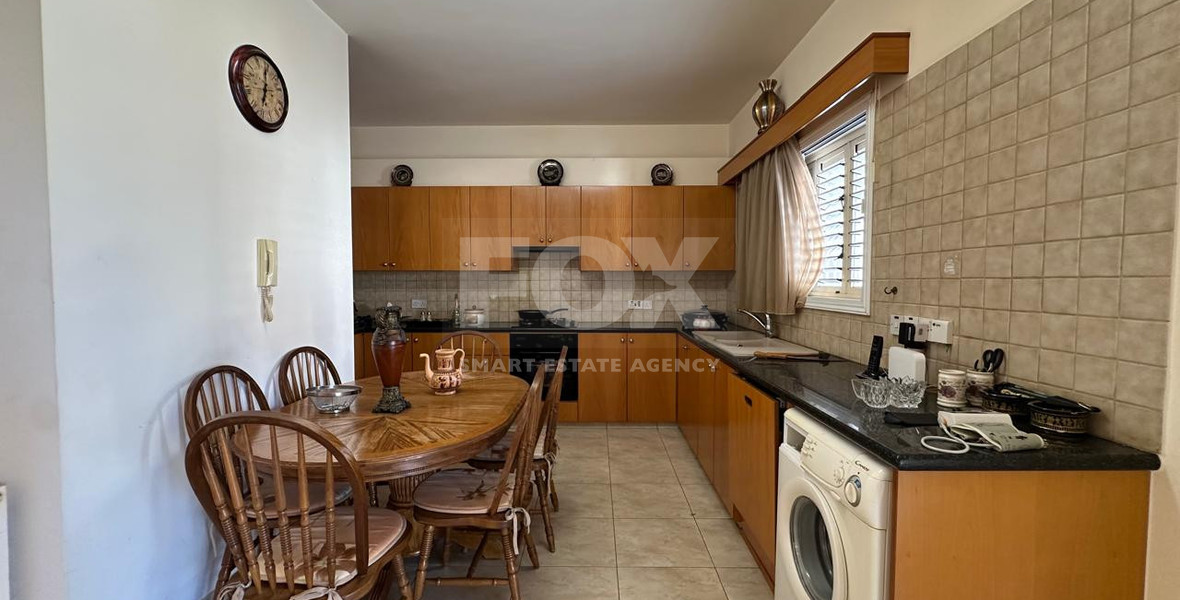 Four -Bedroom Semi-Detached House for Sale in Kato Polemidia,
