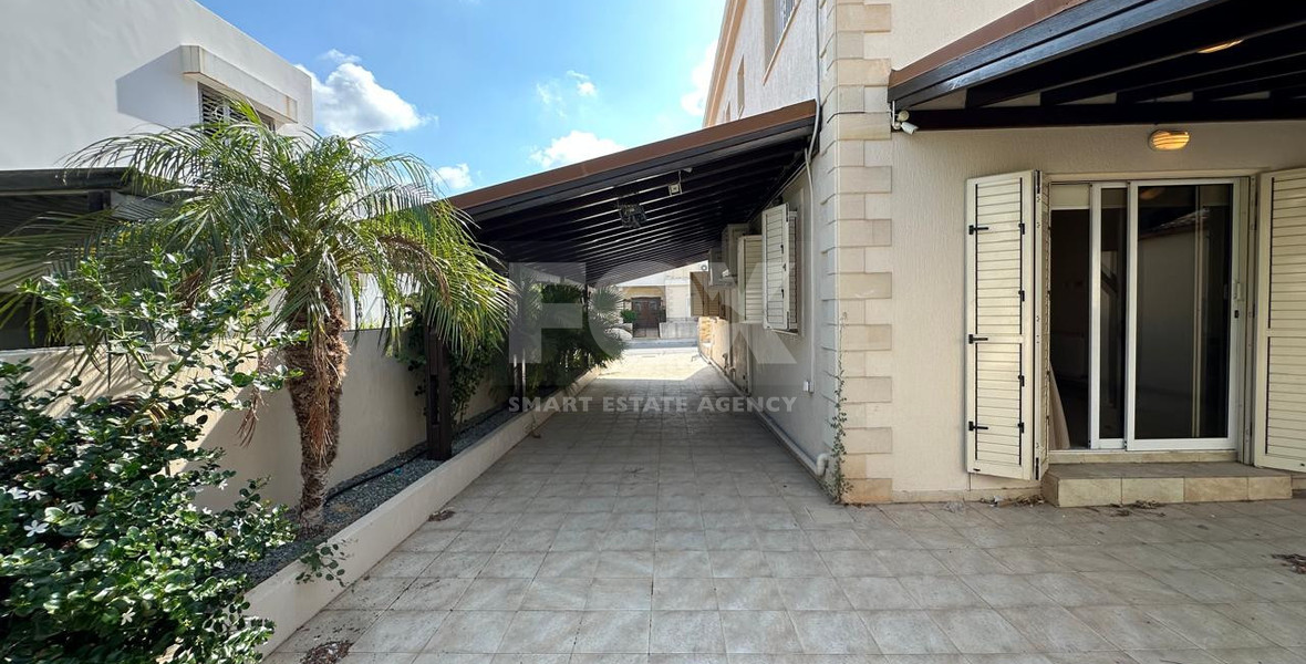 Four -Bedroom Semi-Detached House for Sale in Kato Polemidia,