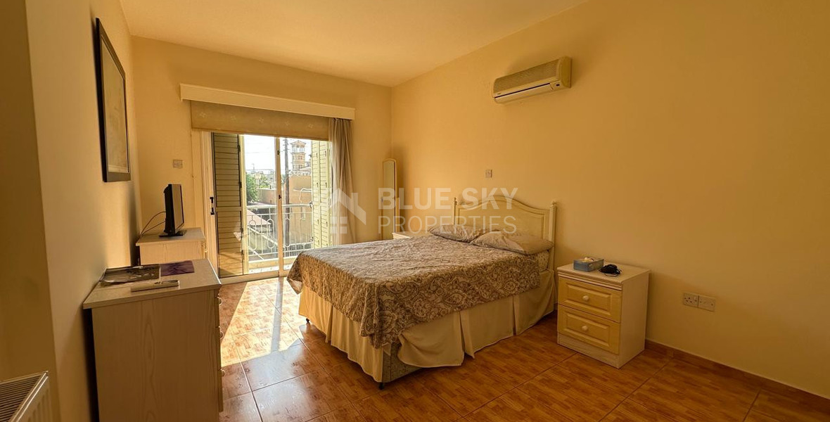Four -Bedroom Semi-Detached House for Sale in Kato Polemidia,