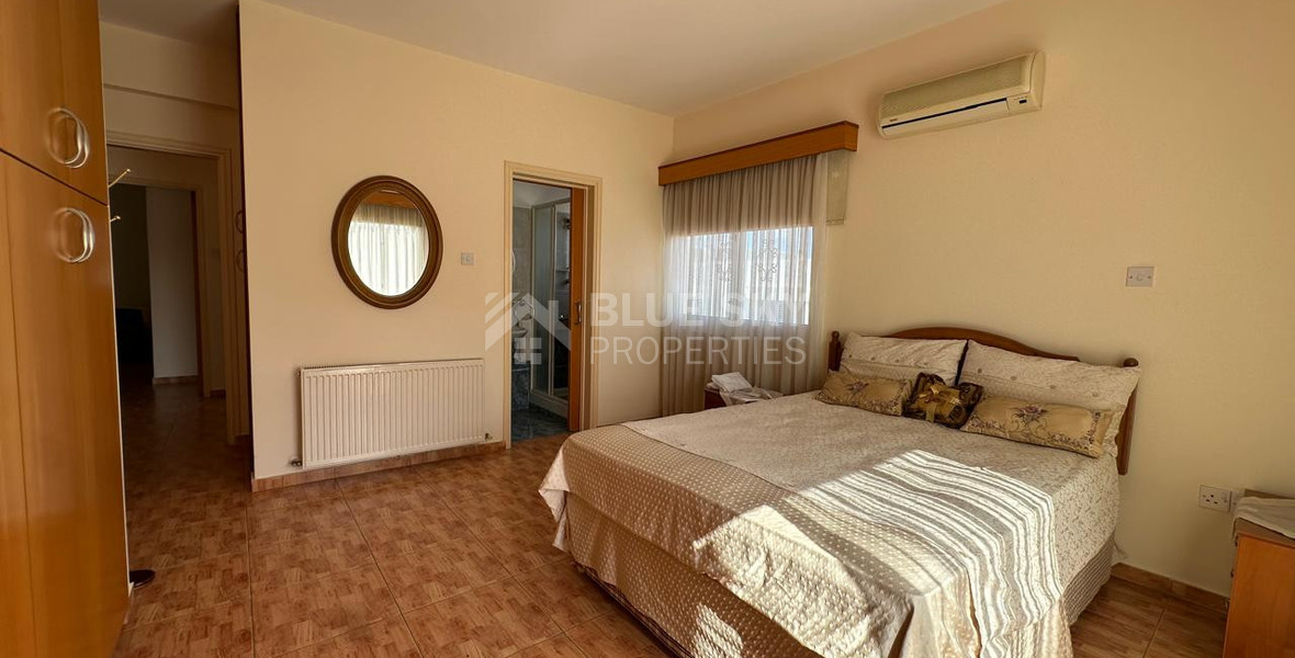 Four -Bedroom Semi-Detached House for Sale in Kato Polemidia,