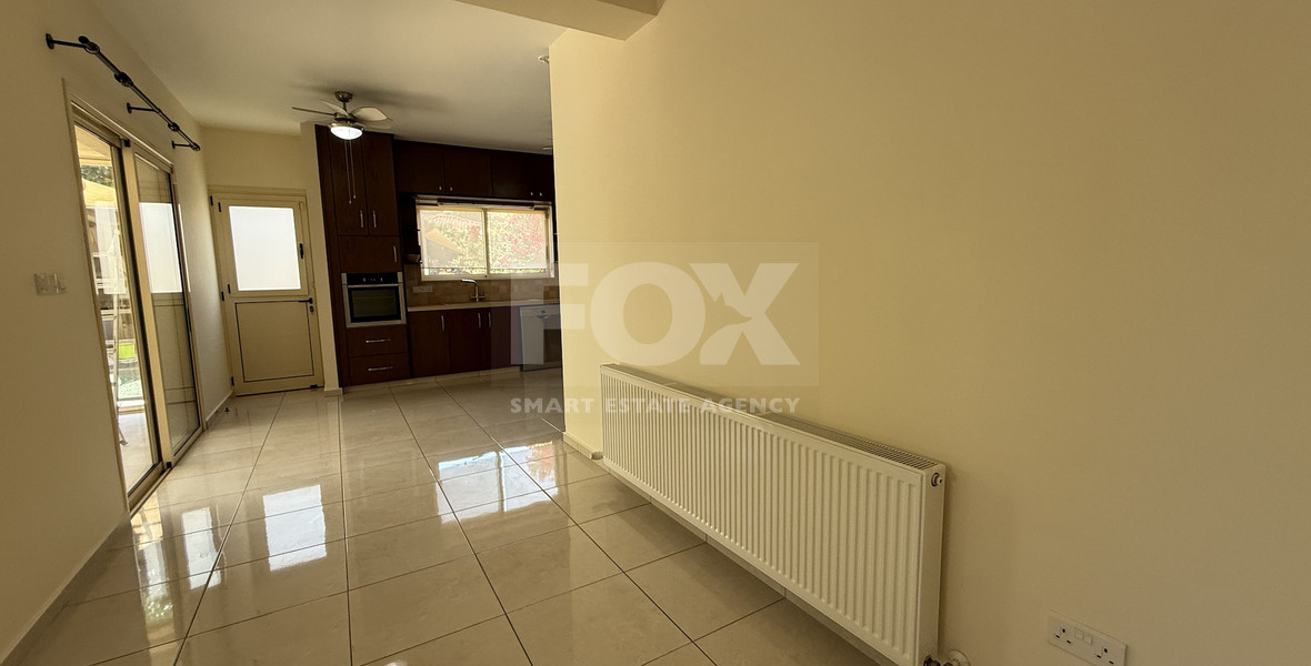 RENT: UNFURNISHED 4 BEDROOM BUNGALOW WITH SWIMMING POOL IN PYRGOS WITH EASY ACCESS.