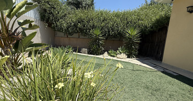 RENT: UNFURNISHED 4 BEDROOM BUNGALOW WITH SWIMMING POOL IN PYRGOS WITH EASY ACCESS.