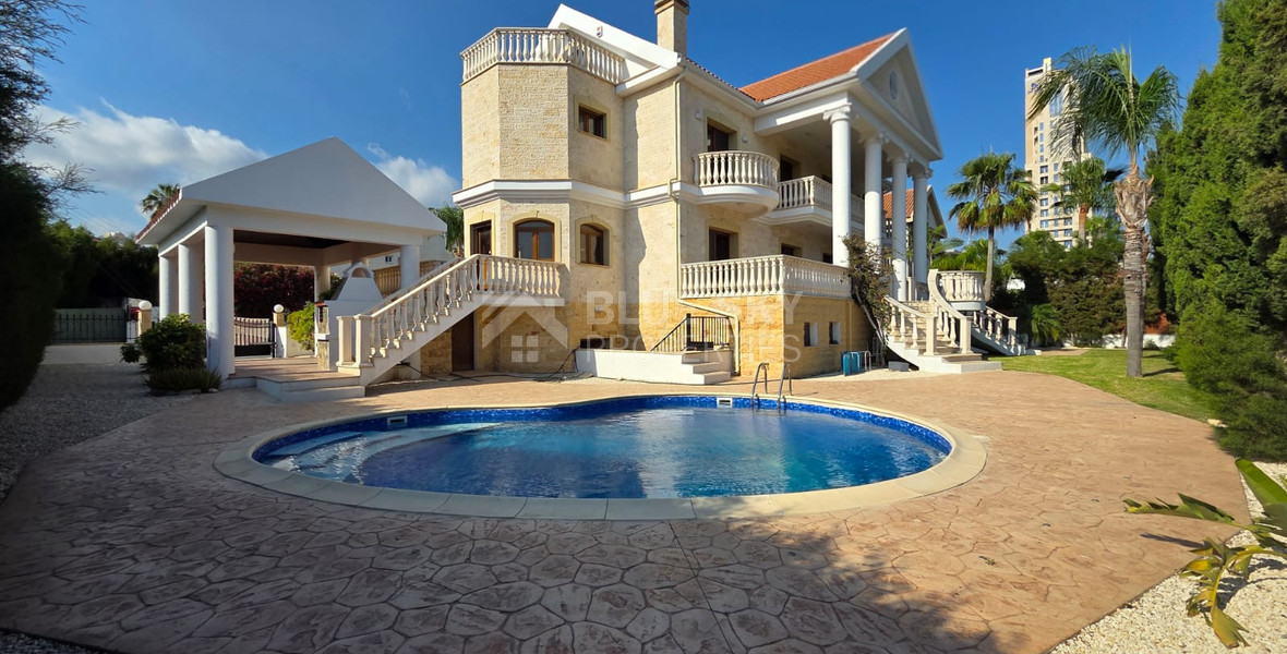 Luxury Four Bedroom Villa plus two rooms for Sale by the Sea in Pareklissia, Limassol