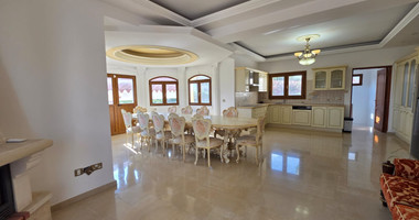 Luxury Four Bedroom Villa plus two rooms for Sale by the Sea in Pareklissia, Limassol