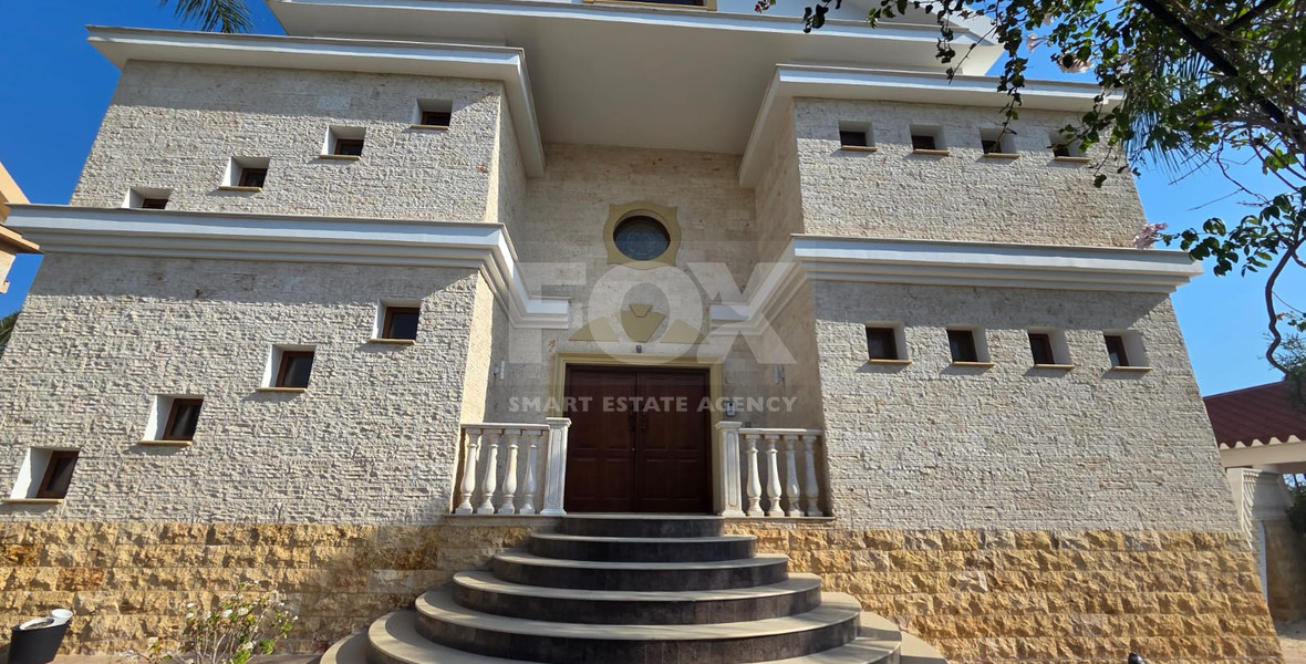 Luxury Four Bedroom Villa plus two rooms for Rent by the Sea in Pareklissia, Limassol