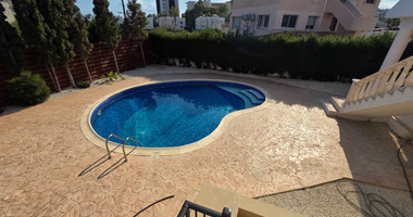 Luxury Four Bedroom Villa plus two rooms for Rent by the Sea in Pareklissia, Limassol