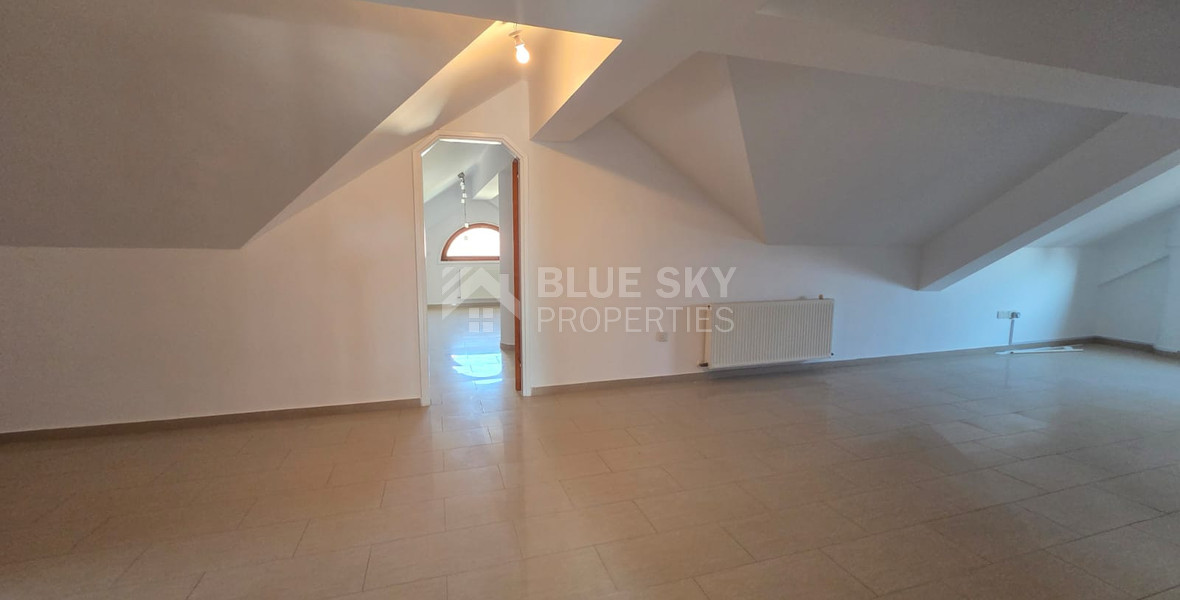 Luxury Four Bedroom Villa plus two rooms for Rent by the Sea in Pareklissia, Limassol