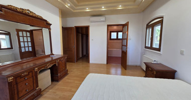 Luxury Four Bedroom Villa plus two rooms for Rent by the Sea in Pareklissia, Limassol