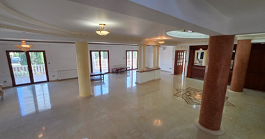 Luxury Four Bedroom Villa plus two rooms for Rent by the Sea in Pareklissia, Limassol