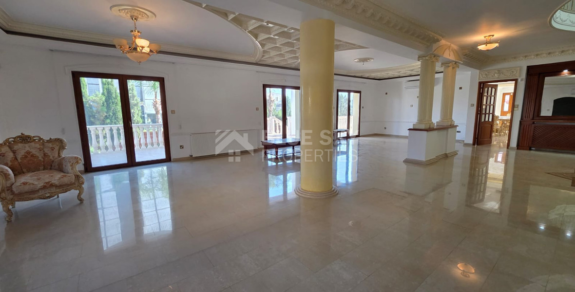 Luxury Four Bedroom Villa plus two rooms for Rent by the Sea in Pareklissia, Limassol