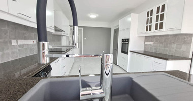 Renovated three Bedroom Apartment for Rent in Mesa Geitonia, Limassol