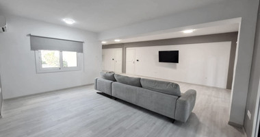 Renovated three Bedroom Apartment for Rent in Mesa Geitonia, Limassol