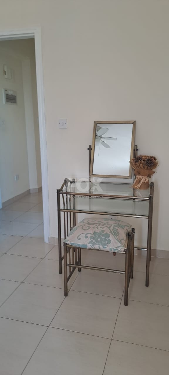 Two Bedroom top floor  Apartment in Universal area -Paphos