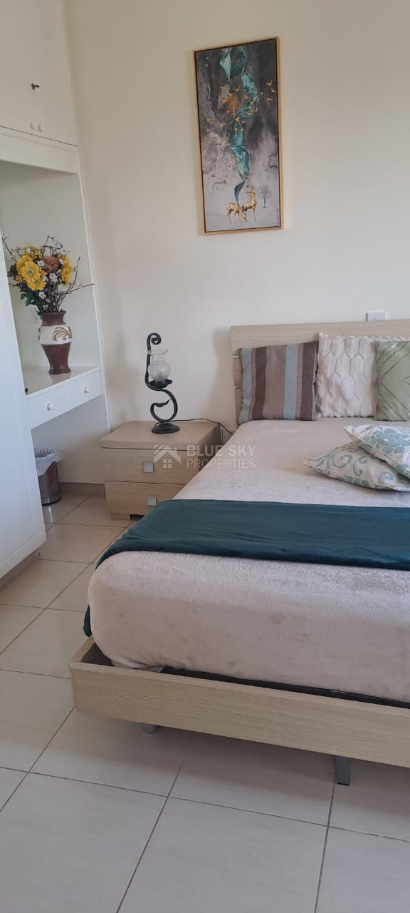 Two Bedroom top floor  Apartment in Universal area -Paphos