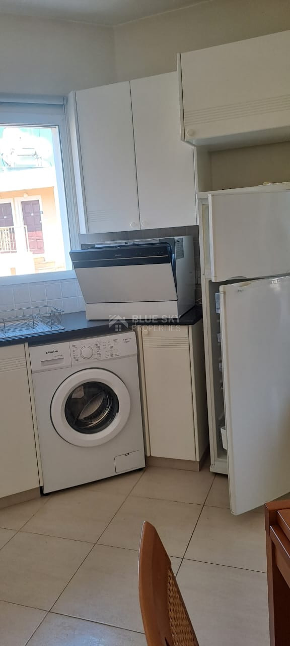 Two Bedroom top floor  Apartment in Universal area -Paphos