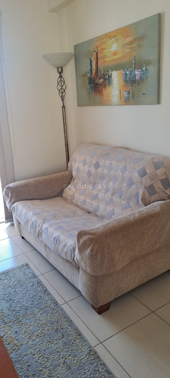 Two Bedroom top floor  Apartment in Universal area -Paphos