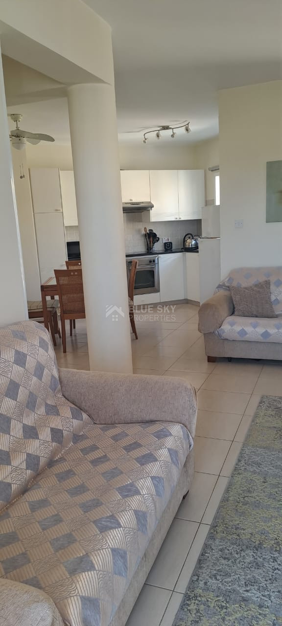 Two Bedroom top floor  Apartment in Universal area -Paphos