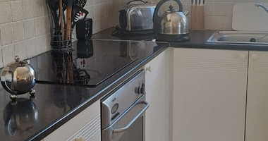 Two Bedroom top floor  Apartment in Universal area -Paphos