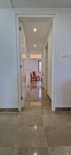 Luxurious Fully Renovated three Bedroom penthouse with Stunning Sea Views – Kato Paphos