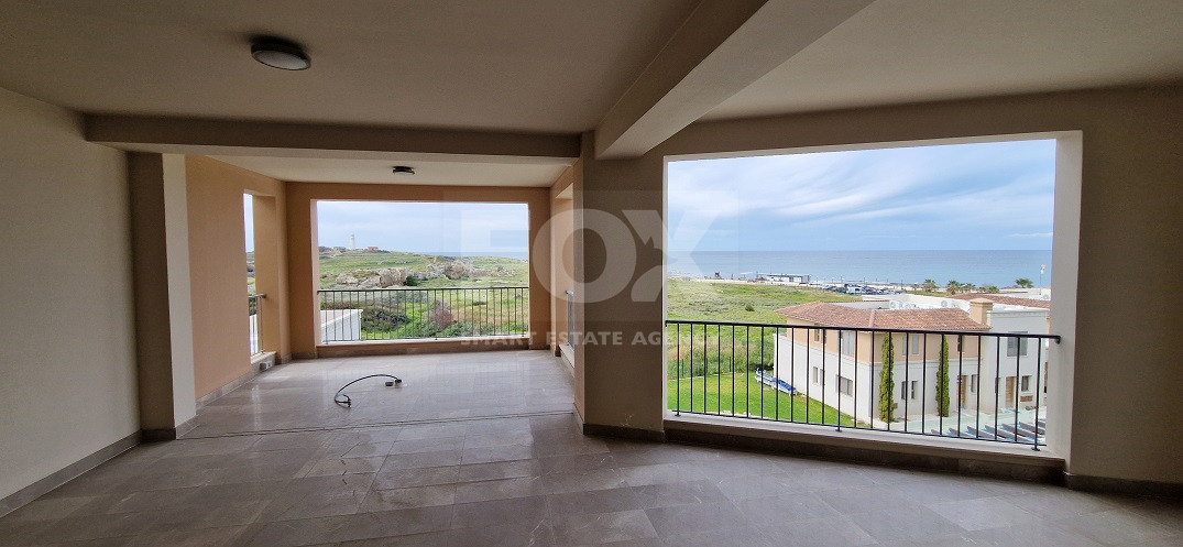 Luxurious Fully Renovated 3-Bedroom penthouse with Stunning Sea Views – Kato Paphos