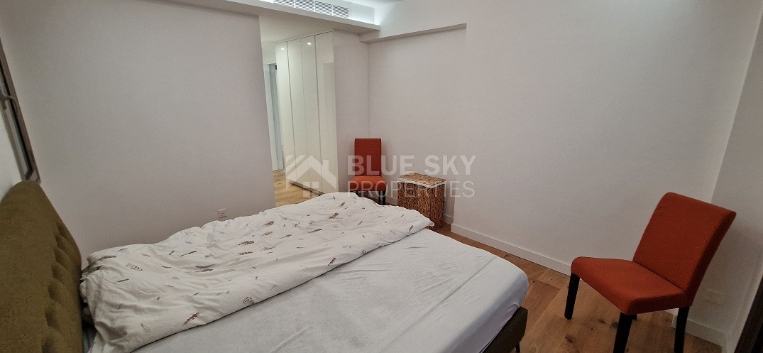 Luxurious Fully Renovated three Bedroom penthouse with Stunning Sea Views – Kato Paphos
