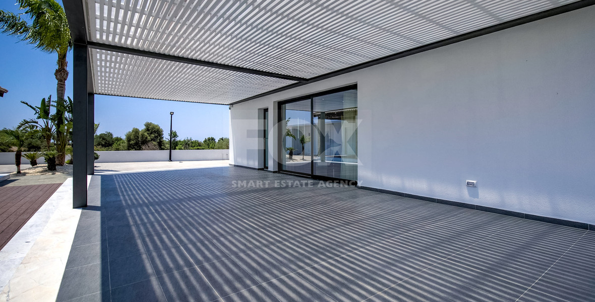Five Bed Luxury Renovated Villa for Sale in Kouklia, Paphos – Plot with Private Mini-Stadium