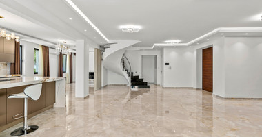 Five Bed Luxury Renovated Villa for Sale in Kouklia, Paphos – Plot with Private Mini-Stadium