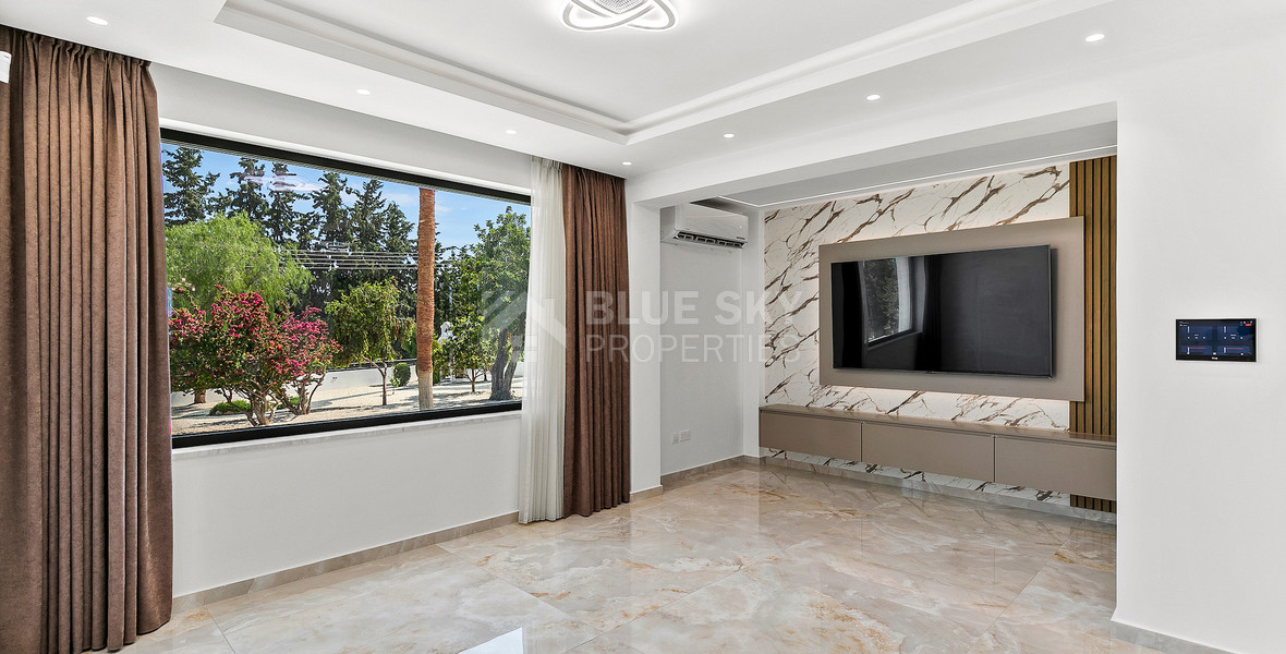 Five Bed Luxury Renovated Villa for Sale in Kouklia, Paphos – Plot with Private Mini-Stadium