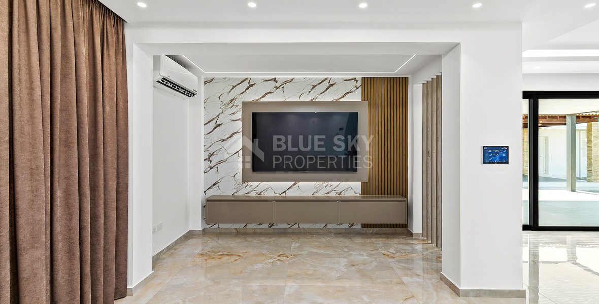 Five Bed Luxury Renovated Villa for Sale in Kouklia, Paphos – Plot with Private Mini-Stadium