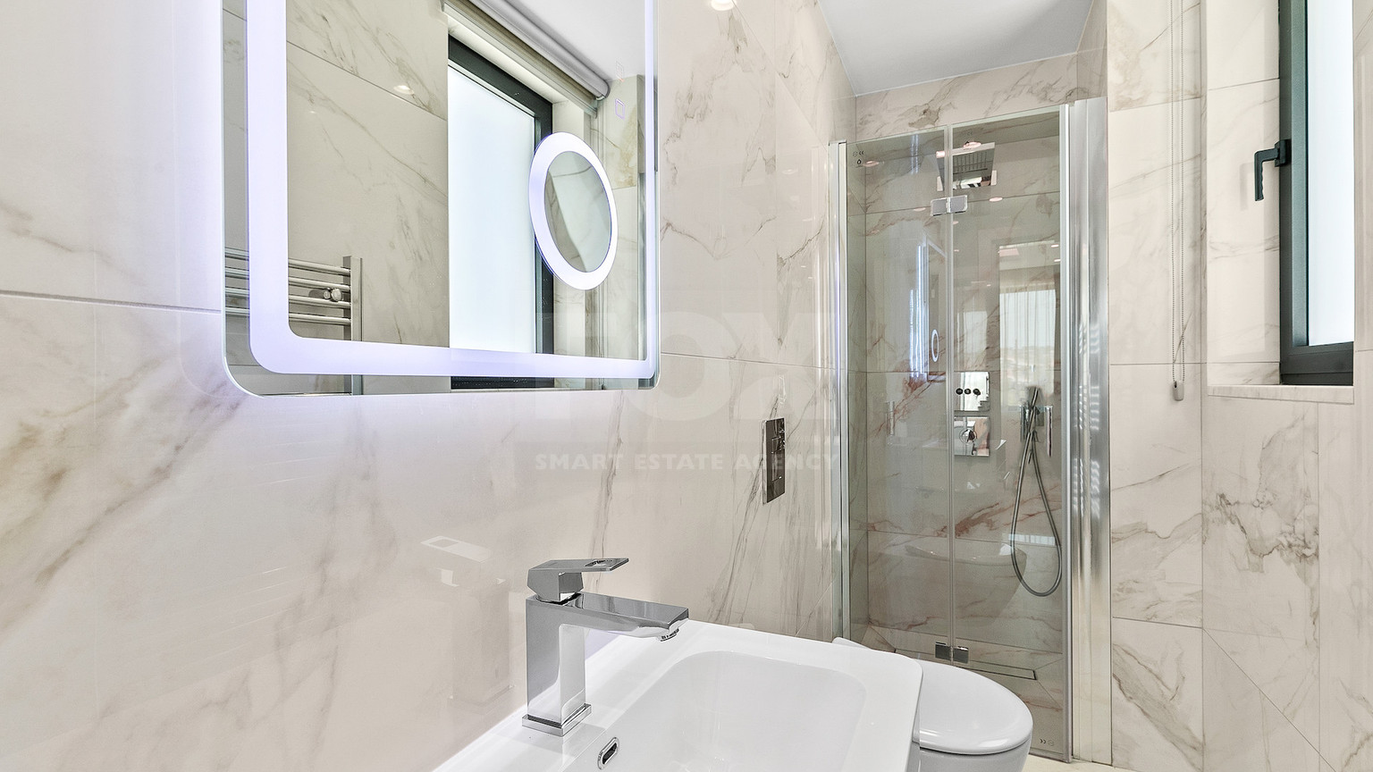 Five Bed Luxury Renovated Villa for Sale in Kouklia, Paphos – Plot with Private Mini-Stadium