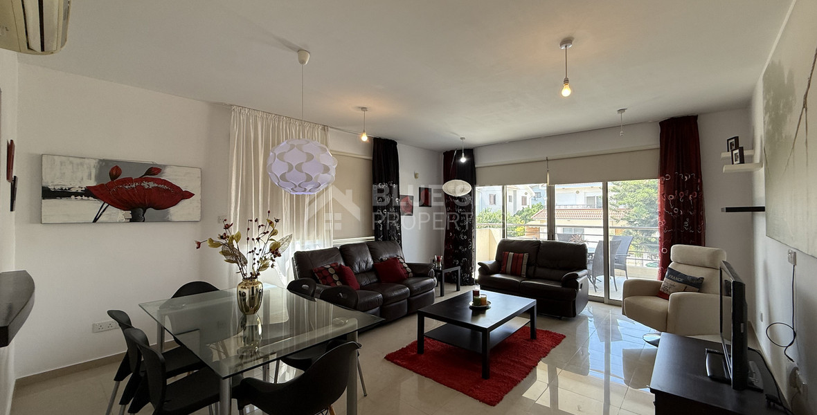 Rent: Beautiful 2-Bedroom Apartment in Excellent Condition with communal swimming pool- only 6 apartments-easy access to all amenities Ekali