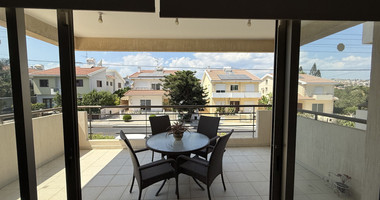 Rent: Beautiful 2-Bedroom Apartment in Excellent Condition with communal swimming pool- only 6 apartments-easy access to all amenities Ekali