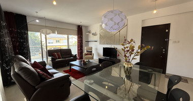 Rent: Beautiful 2-Bedroom Apartment in Excellent Condition with communal swimming pool- only 6 apartments-easy access to all amenities Ekali