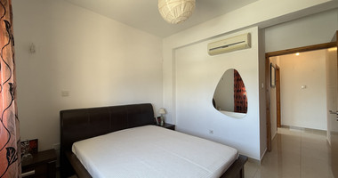 Rent: Beautiful 2-Bedroom Apartment in Excellent Condition with communal swimming pool- only 6 apartments-easy access to all amenities Ekali