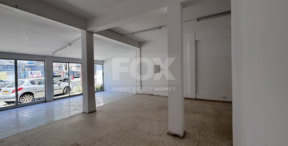 Ground Floor Showroom for Rent in Central Neapoli