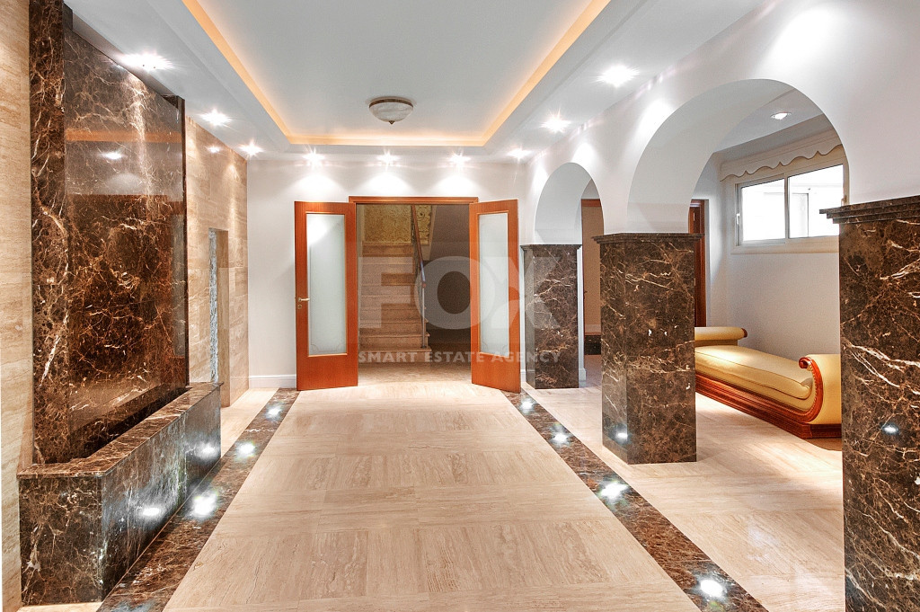 Exclusive Ready-to-Move-In Neoclassical Villa with Panoramic Sea Views in Agios Tychonas, Limassol