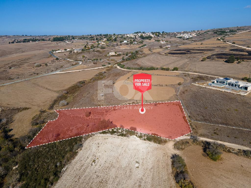 Touristic Land for Sale in Paphos District – Zoned Τ3δ5α with Road Access and Consolidation Status