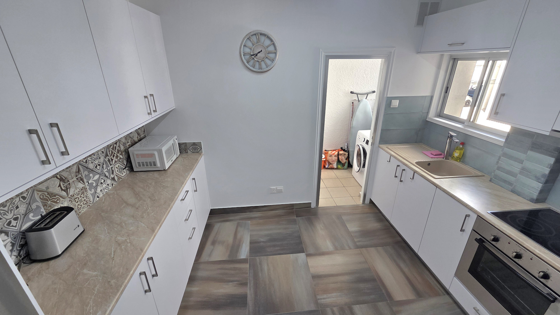 2 bedroom apartment 91 m² in Limassol, Cyprus