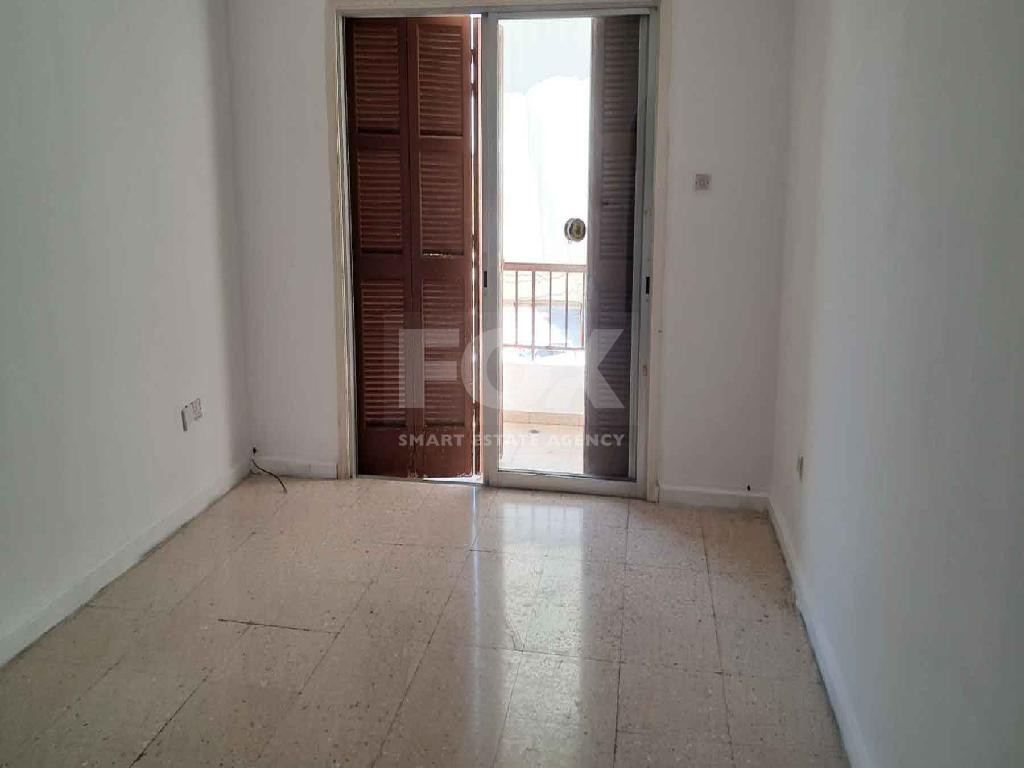 Spacious two Bed Apartment in Kato Paphos closed to Kings Avenue Mall with seperate title deeds