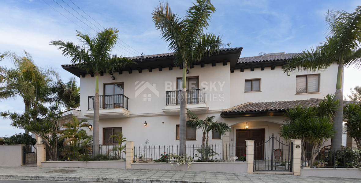 Sale: Beautifully Appointed 4-Bedroom Detached Family Home in a Prime Location Panthea no Vat.