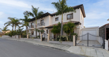 Sale: Beautifully Appointed 4-Bedroom Detached Family Home in a Prime Location Panthea no Vat.