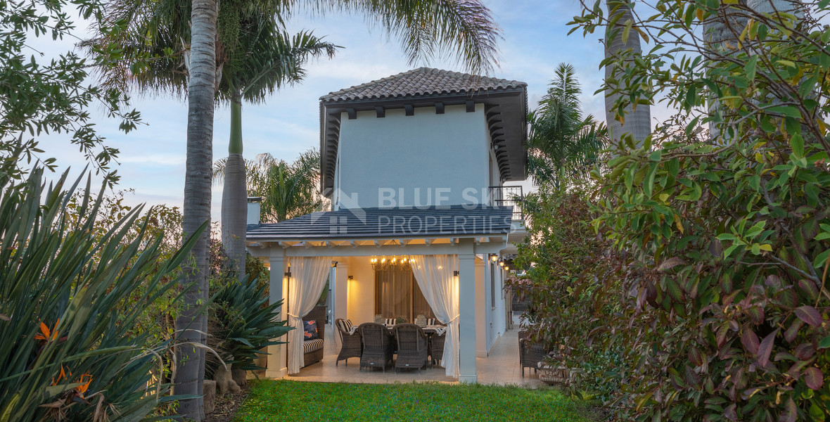 Sale: Beautifully Appointed 4-Bedroom Detached Family Home in a Prime Location Panthea no Vat.