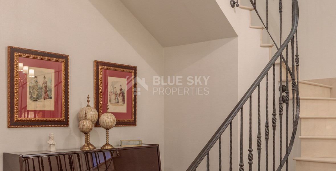 Sale: Beautifully Appointed 4-Bedroom Detached Family Home in a Prime Location Panthea no Vat.