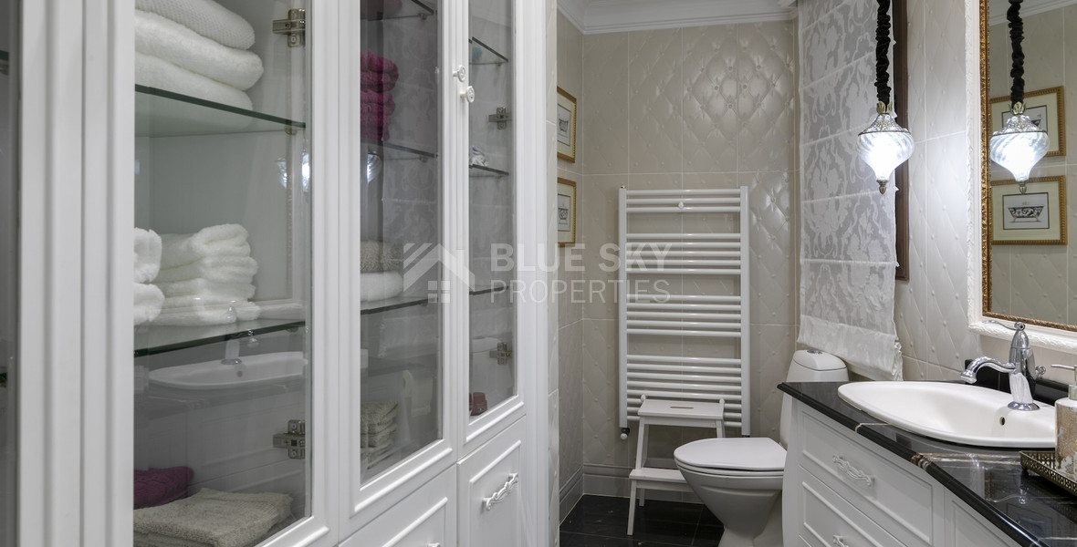 Sale: Beautifully Appointed 4-Bedroom Detached Family Home in a Prime Location Panthea no Vat.