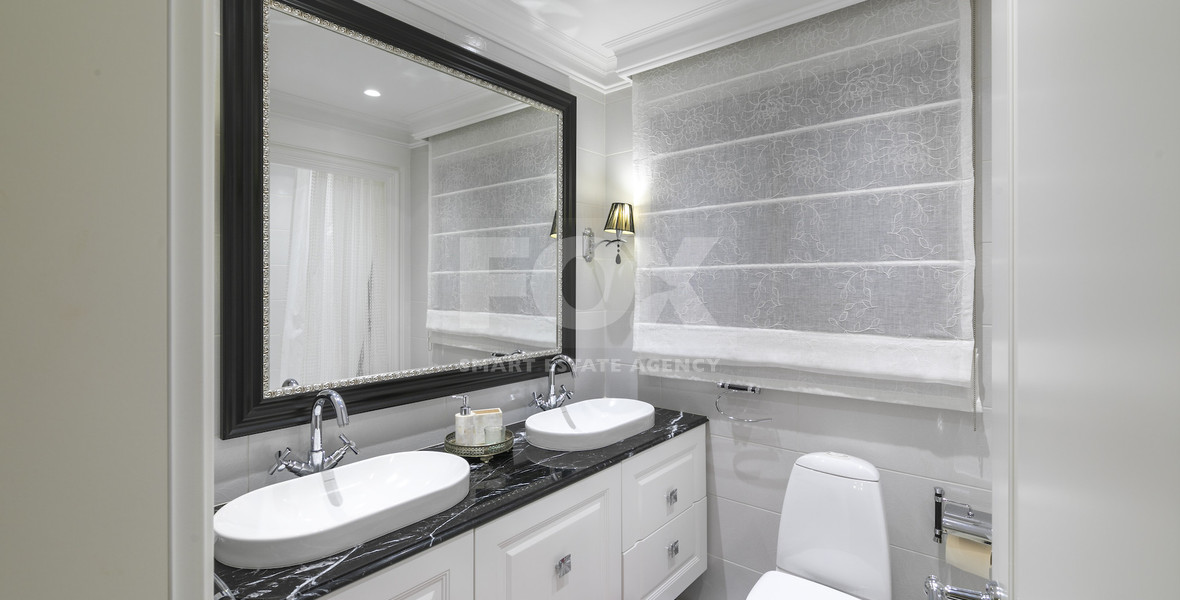 Sale: Beautifully Appointed 4-Bedroom Detached Family Home in a Prime Location Panthea no Vat.