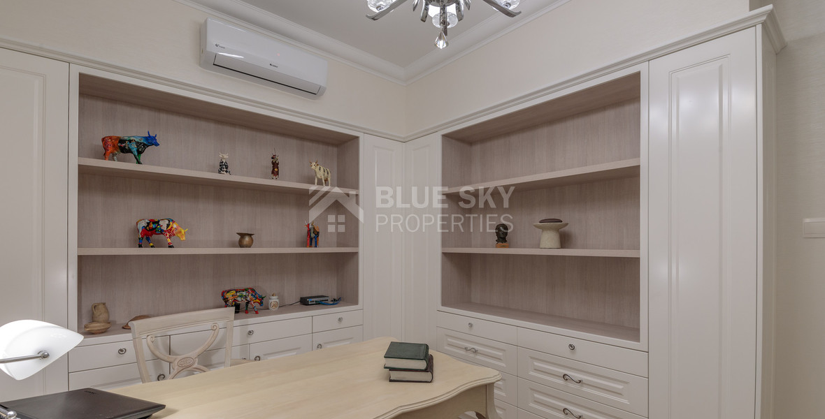 Sale: Beautifully Appointed 4-Bedroom Detached Family Home in a Prime Location Panthea no Vat.
