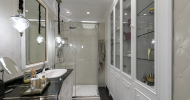 Sale: Beautifully Appointed 4-Bedroom Detached Family Home in a Prime Location Panthea no Vat.